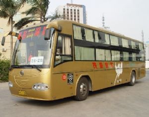 长途大巴图片