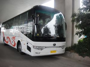 51座豪华旅游大巴