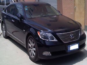 雷克萨斯LS460·婚车 (2000元天)