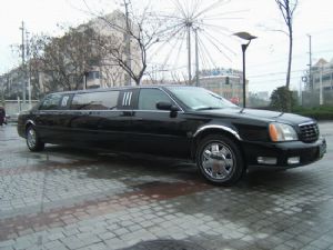 新款加长凯迪拉克·婚车 (2200元天)